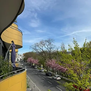reside-in-the-golden-wave.graz-austria-hotels.com/